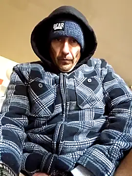 Snapshot of Pumpndeep chatting on January 17, 9:06 am Pumpndeep online show from January 17, 9:06 am