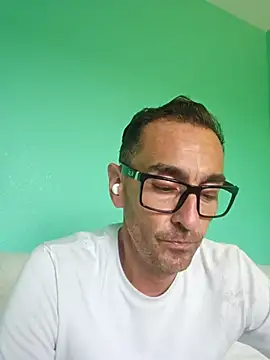 Snapshot of Pumpndeep chatting on October 13, 9:04 pm Pumpndeep online show from October 13, 9:04 pm