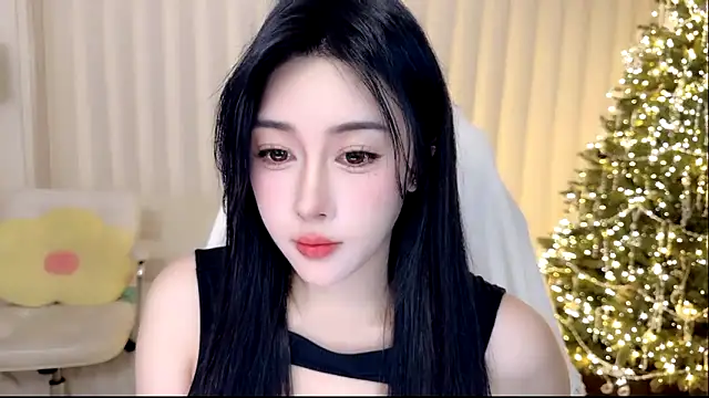Snapshot of K-moumou chatting on February 2, 3:33 pm K-moumou online show from February 2, 3:33 pm