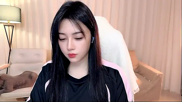 Snapshot of K-moumou chatting on July 15, 4:23 pm K-moumou online show from July 15, 4:23 pm