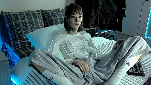 Tanya M online show from January 18, 3:59 pm