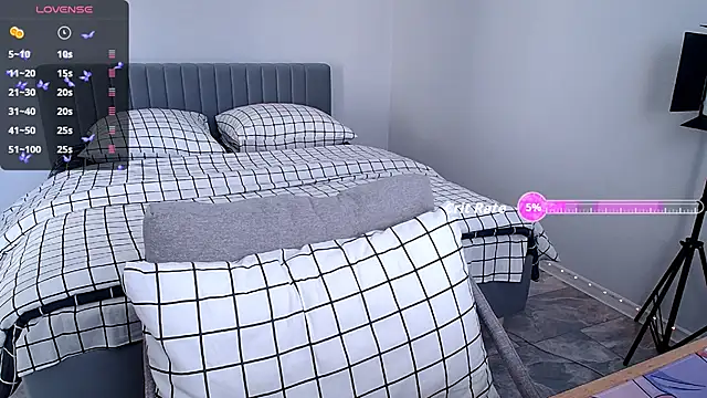 Tanya M online show from September 13, 6:13 am