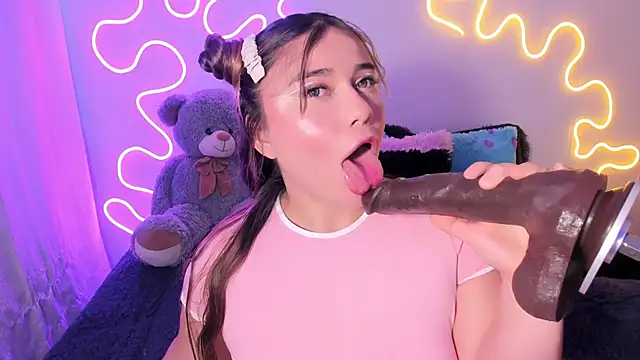 Isa belaa online show from September 24, 3:37 pm