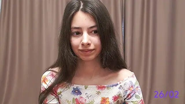 Snapshot of sweet_sweet_angel chatting on February 26, 12:25 pm sweet sweet angel online show from February 26, 12:25 pm
