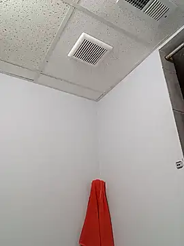 tryinitoutagain online show from December 20, 4:42 am