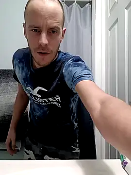 tryinitoutagain online show from January 18, 6:10 pm