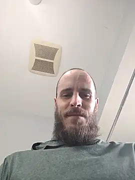 tryinitoutagain online show from April 12, 5:40 pm