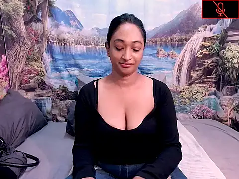 Snapshot of indianspicey chatting on November 14, 5:28 am indianspicey online show from November 14, 5:28 am