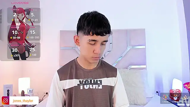 Thayler jones online show from December 2, 12:10 pm