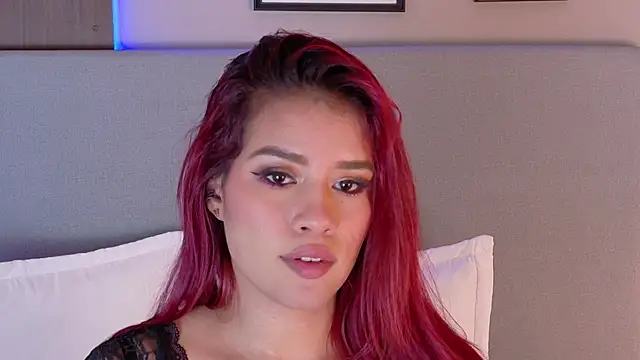 Snapshot of KasyRose chatting on February 25, 5:36 pm KasyRose online show from February 25, 5:36 pm