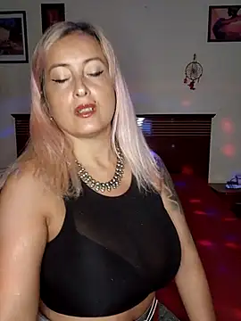 DesireSatler online show from February 20, 1:35 am