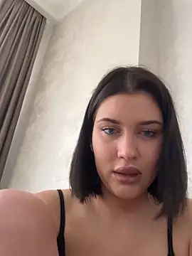 KikiWatson online show from February 11, 10:20 am