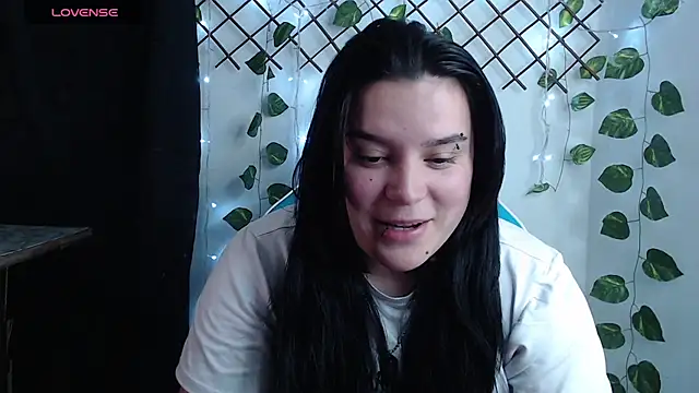 Snapshot of Nika_1_ chatting on July 14, 11:32 pm Nika 1 online show from July 14, 11:32 pm
