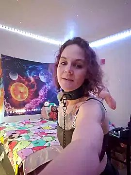 thatonespicychick online show from December 30, 8:15 pm