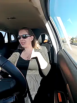 Snapshot of uber_babe chatting on February 12, 12:22 pm uber babe online show from February 12, 12:22 pm