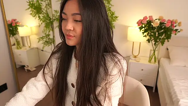 Peopleneedlove144 online show from December 4, 1:42 pm