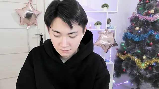 Miram Yu online show from December 18, 3:26 am