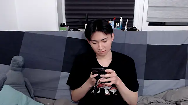 Miram Yu online show from January 13, 11:49 pm
