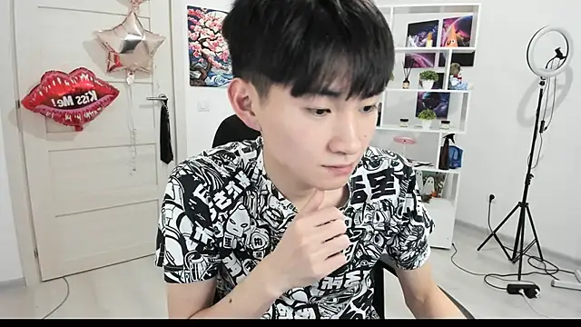 Miram Yu online show from October 5, 8:40 pm