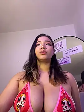 MadelineBenet online show from January 17, 1:10 am