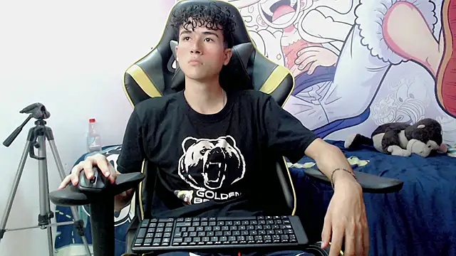 Snapshot of johnny_cagee chatting on December 20, 8:38 am johnny cagee online show from December 20, 8:38 am