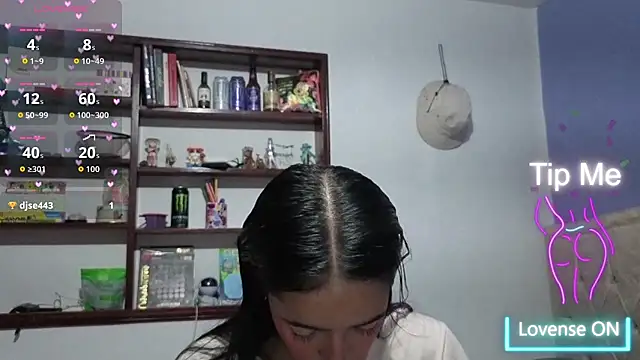 stephania t online show from March 4, 6:03 pm