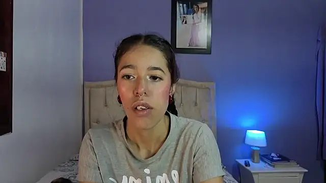 Snapshot of stephania_t chatting on April 23, 2:41 pm stephania t online show from April 23, 2:41 pm
