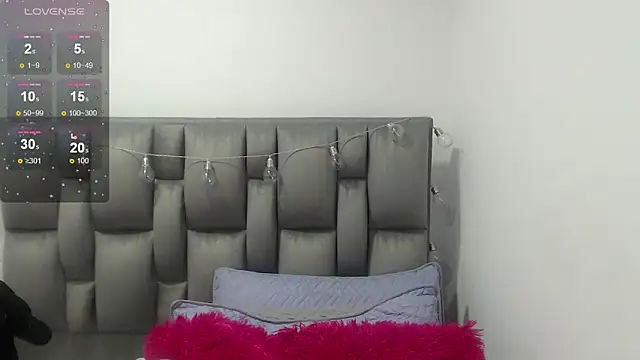 Snapshot of julz_03 chatting on March 5, 4:35 pm julz 03 online show from March 5, 4:35 pm