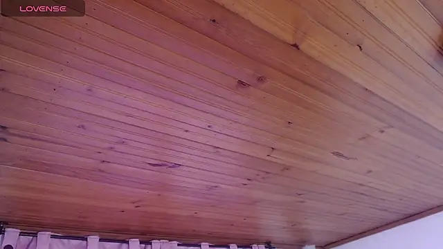 Snapshot of julz_03 chatting on November 5, 11:32 am julz 03 online show from November 5, 11:32 am