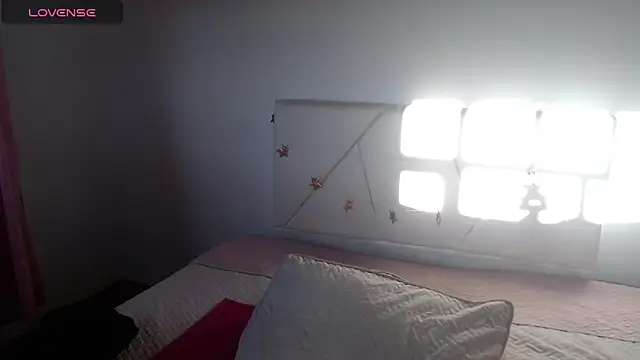 Snapshot of julz_03 chatting on November 27, 11:45 am julz 03 online show from November 27, 11:45 am