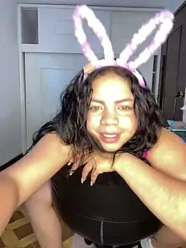 Snapshot of Elaa_euphoria chatting on January 10, 10:15 pm Elaa euphoria online show from January 10, 10:15 pm