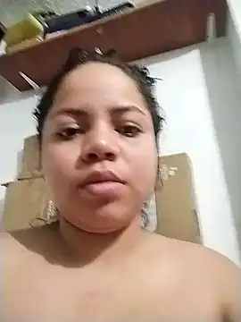 Snapshot of Elaa_euphoria chatting on January 14, 11:05 pm Elaa euphoria online show from January 14, 11:05 pm