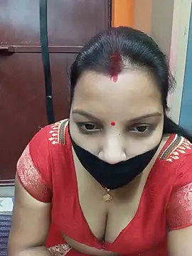 Snapshot of Manjudear chatting on July 2, 5:24 am Manjudear online show from July 2, 5:24 am