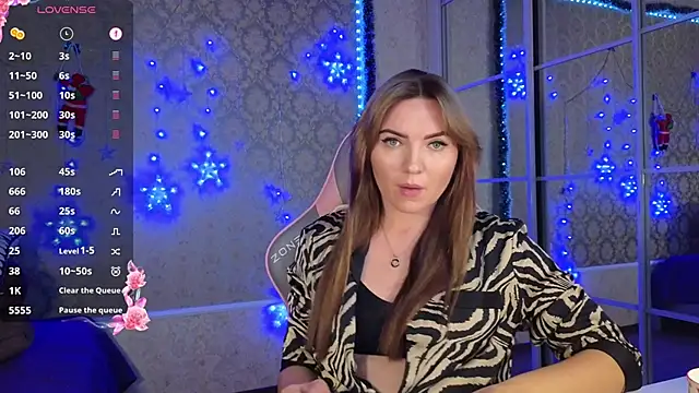 Snapshot of -DIVORA- chatting on January 8, 3:07 pm -DIVORA- online show from January 8, 3:07 pm