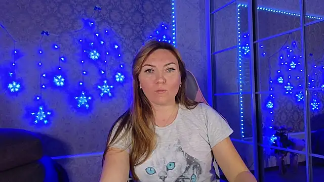 Snapshot of -DIVORA- chatting on January 21, 2:59 pm -DIVORA- online show from January 21, 2:59 pm