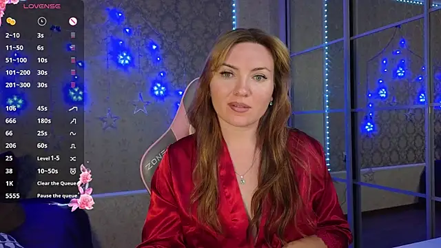 Snapshot of -DIVORA- chatting on January 31, 10:21 pm -DIVORA- online show from January 31, 10:21 pm