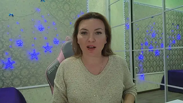 Snapshot of -DIVORA- chatting on February 16, 11:05 am -DIVORA- online show from February 16, 11:05 am