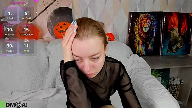 Michelle Blond online show from October 22, 7:30 am