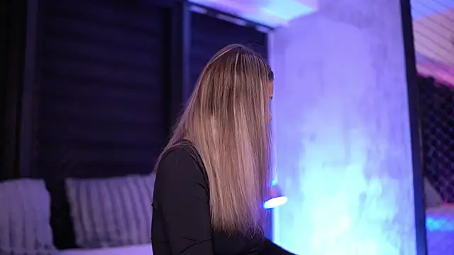 Candy Ivy online show from February 27, 7:15 pm