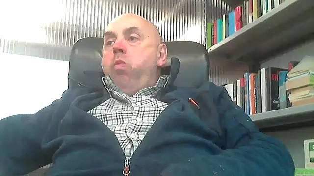 pantomax online show from February 4, 1:06 pm