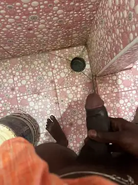 Snapshot of tamil000000 chatting on December 15, 11:55 am tamil000000 online show from December 15, 11:55 am