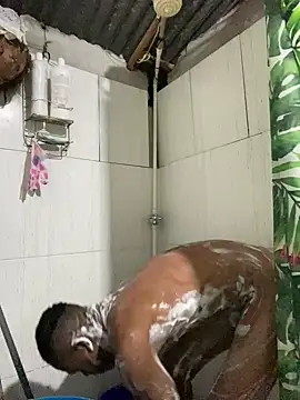 Snapshot of ElNegroRony chatting on December 1, 11:36 pm ElNegroRony online show from December 1, 11:36 pm