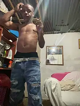 Snapshot of ElNegroRony chatting on January 8, 4:55 am ElNegroRony online show from January 8, 4:55 am