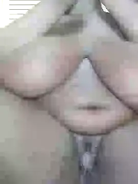 Snapshot of fatpussysasha chatting on January 3, 4:48 pm fatpussysasha online show from January 3, 4:48 pm