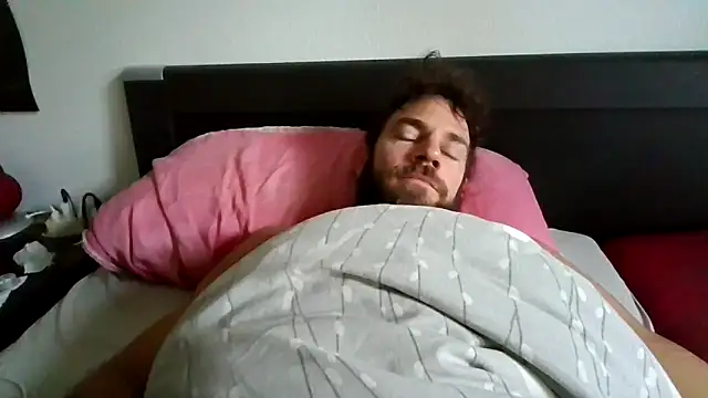 alpha-hunk online show from October 30, 8:16 am