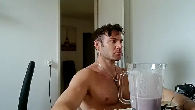 alpha-hunk online show from April 1, 10:16 am