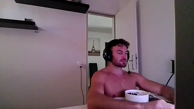 alpha-hunk online show from July 8, 10:31 am