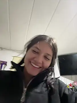 Snapshot of Kyna_euphoria chatting on February 26, 11:37 pm Kyna euphoria online show from February 26, 11:37 pm