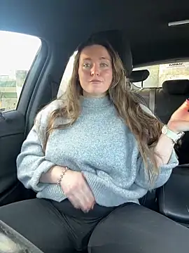 BustyBonnieUK online show from November 25, 12:27 pm