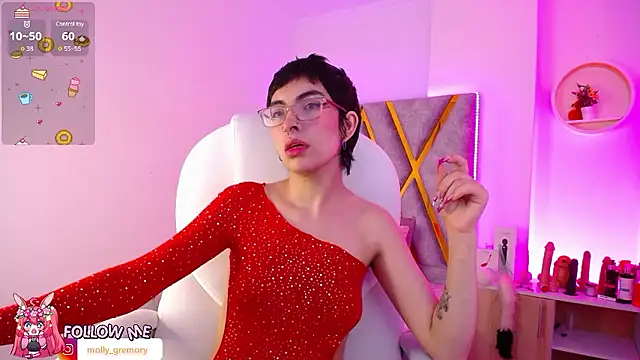 Molly Gremory  online show from December 2, 7:38 pm